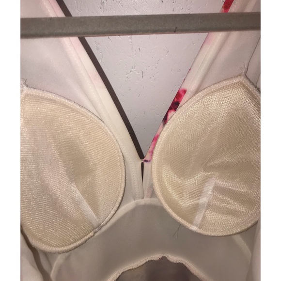 ASOS Floral Dress - Picture 4 of 5